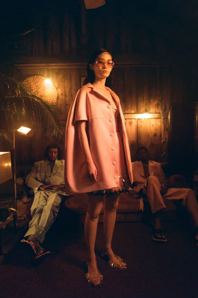 Look 38